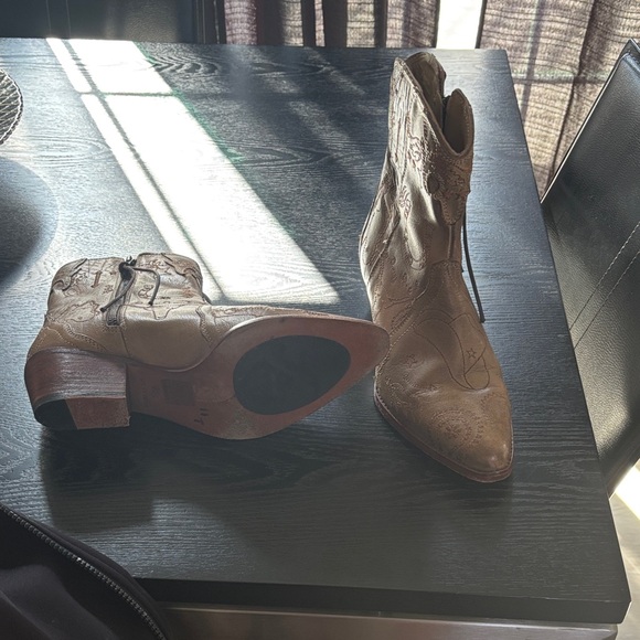 Free people new frontier doodle western boties - Picture 4 of 5